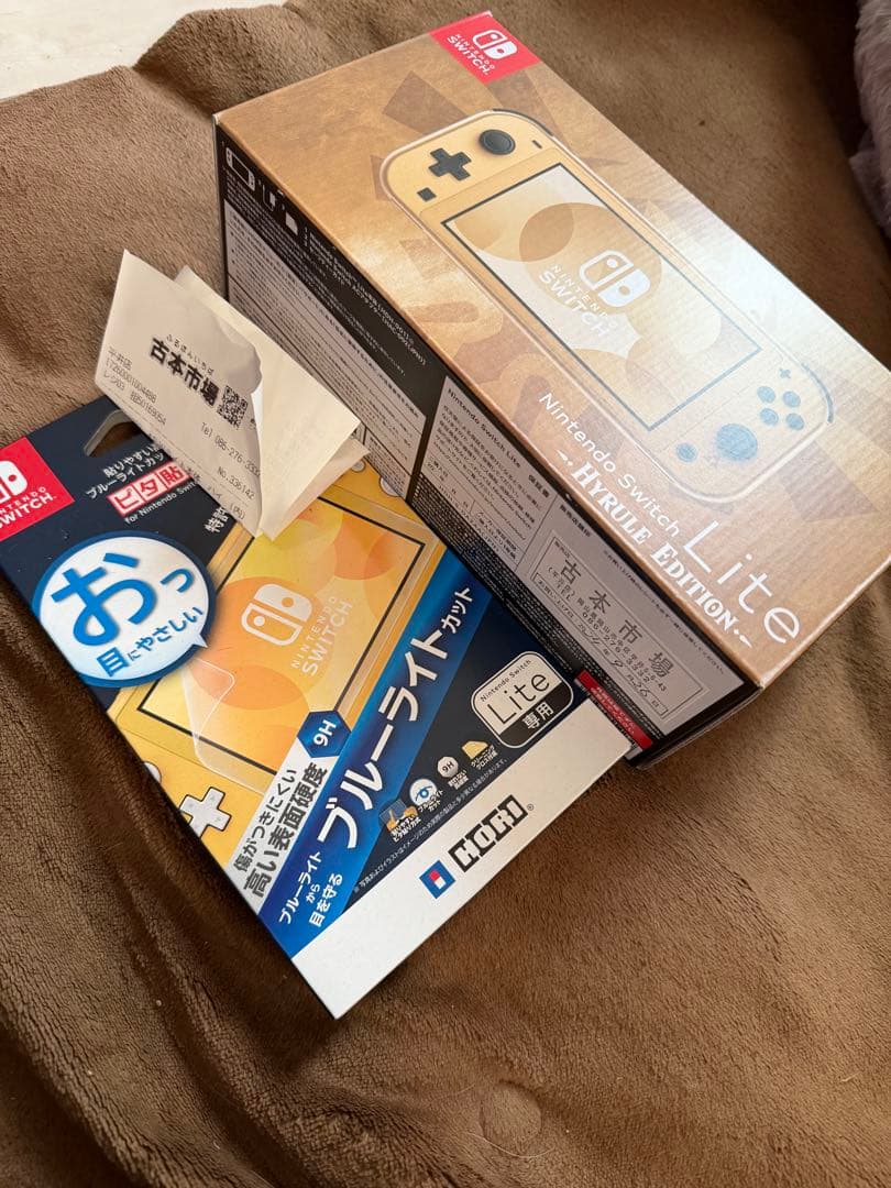 新品未使用　Switch Lite本体 ハイラルエディション