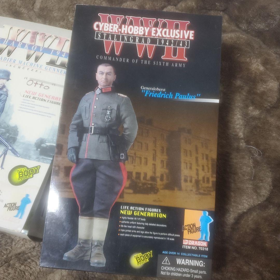 ドラゴン　フリードリヒ・パウルス　GRENADIER MACHINE ２個セット