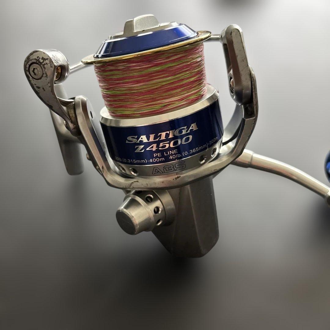 か*ま様 ⭐️オークション中⭐️Daiwa Saltiga Z 4500 リール