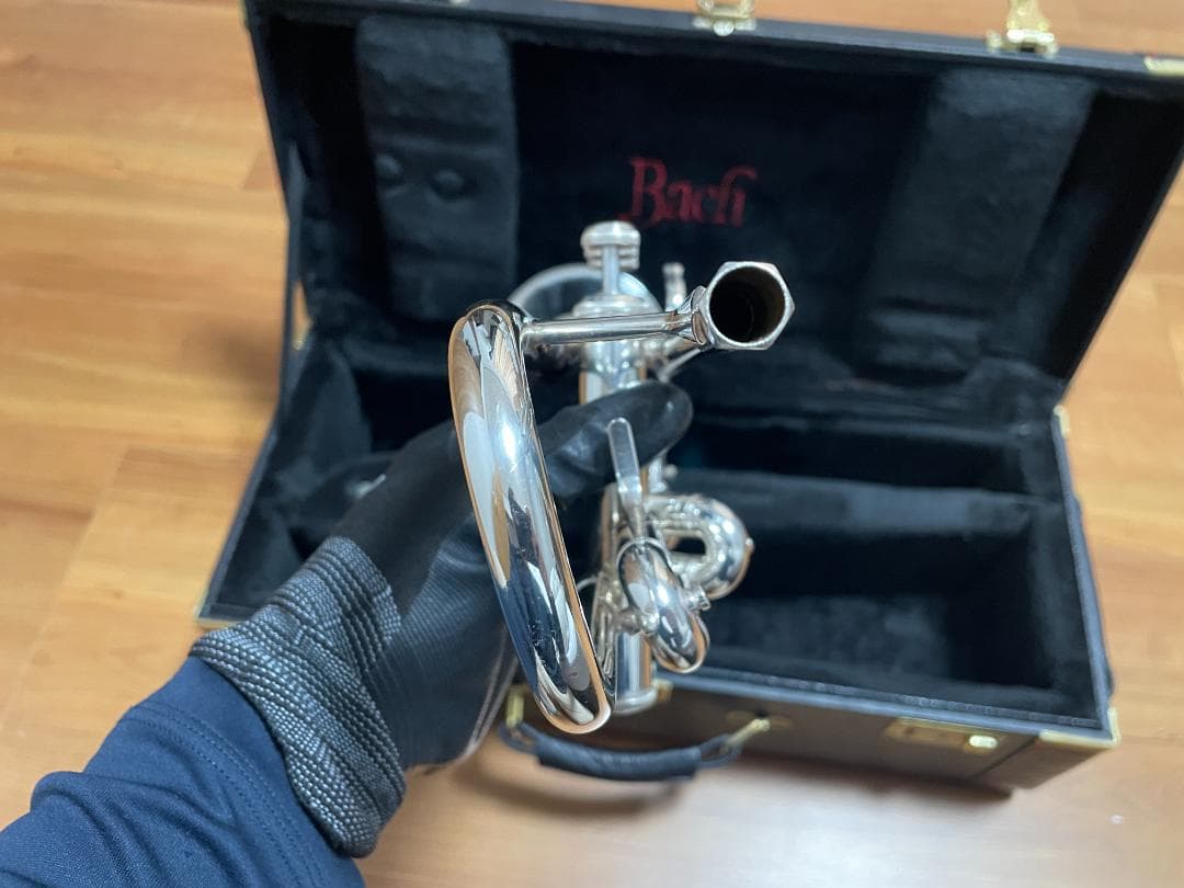 【良品 メンテナンス済】　Bach 180ML37SP トランペット