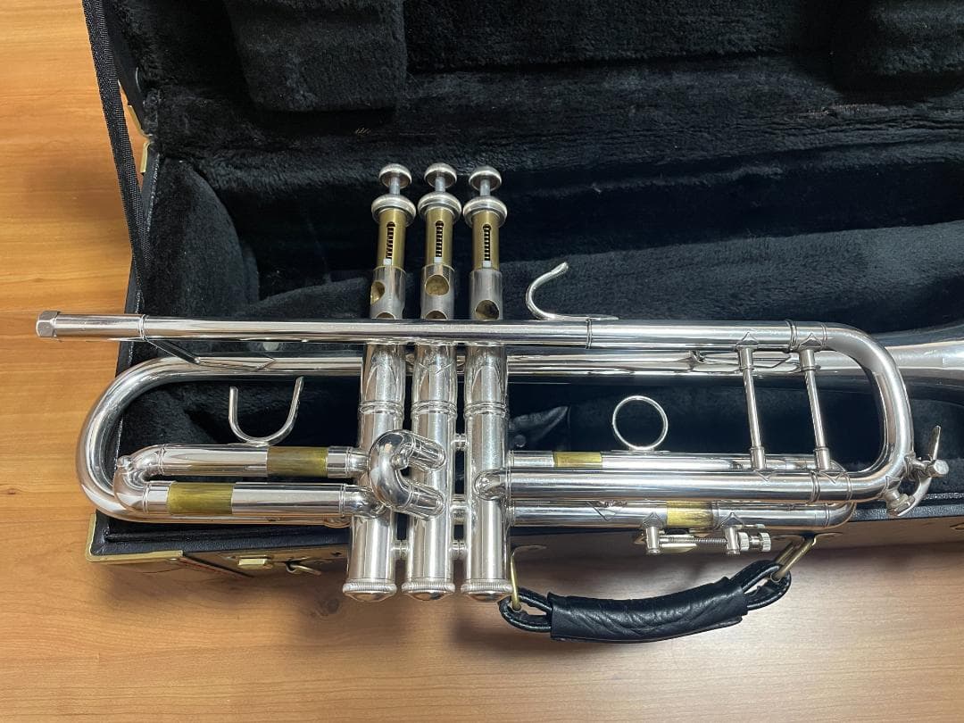 【良品 メンテナンス済】　Bach 180ML37SP トランペット