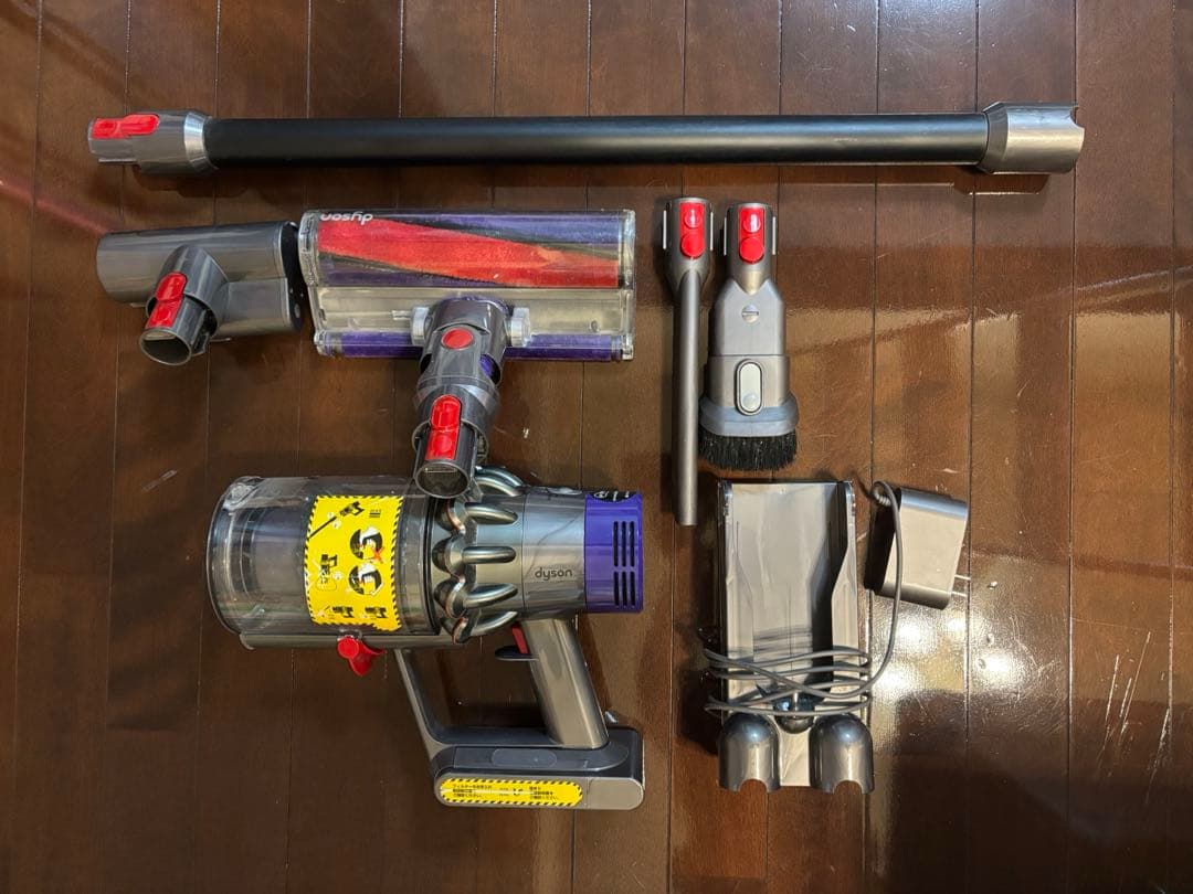 なつみさん専用　Dyson Cyclone V10 fluffy