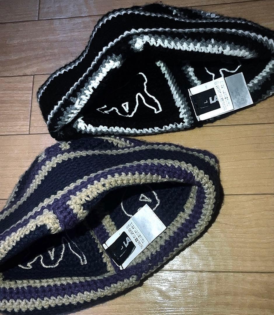 X-LARGE PURPLE & BLACK CROCHET BELL HAT‼️