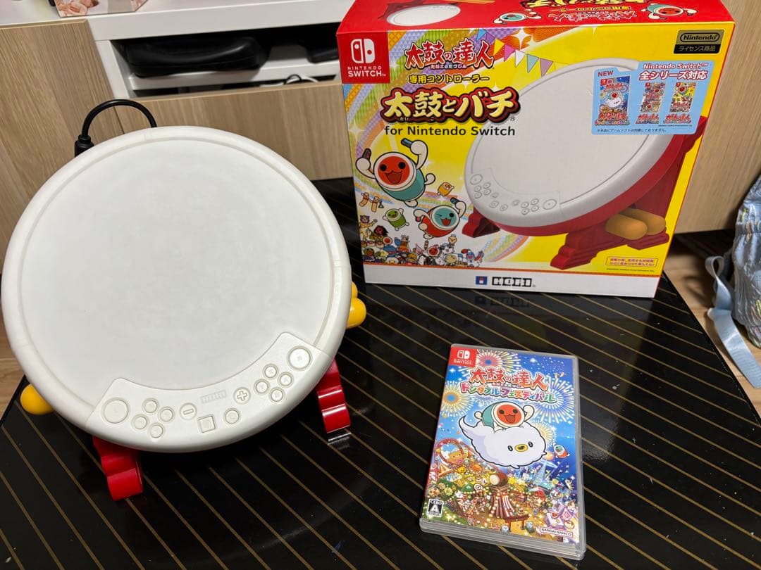太鼓の達人　太鼓とバチとソフトのセット　Nintendo Switch