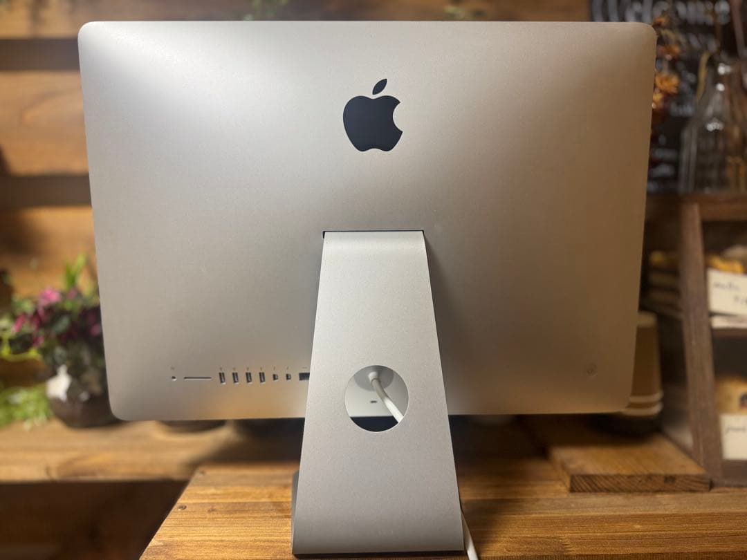 Macデスクトップ Apple iMac 21.5-inch, Late 2013