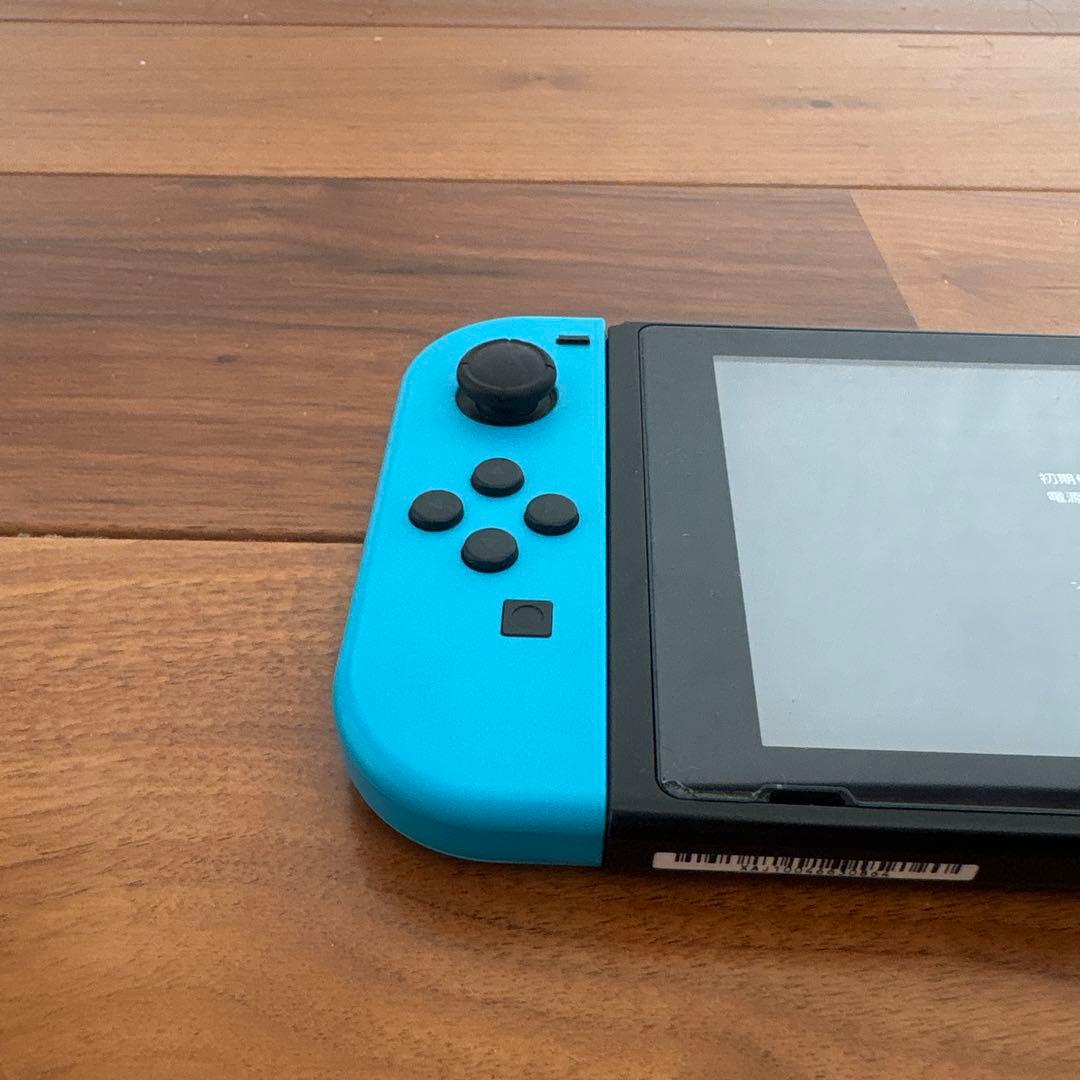 Nintendo Switch 本体 赤/青 Joy-Con 付属品付き
