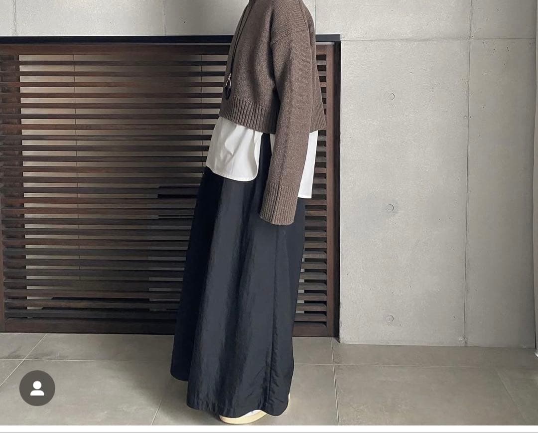 【美品】ローヘン　LOHEN ハイウエスト2タックボリュームパンツ　38