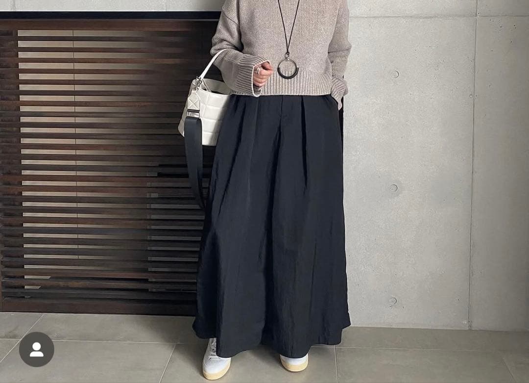 【美品】ローヘン　LOHEN ハイウエスト2タックボリュームパンツ　38