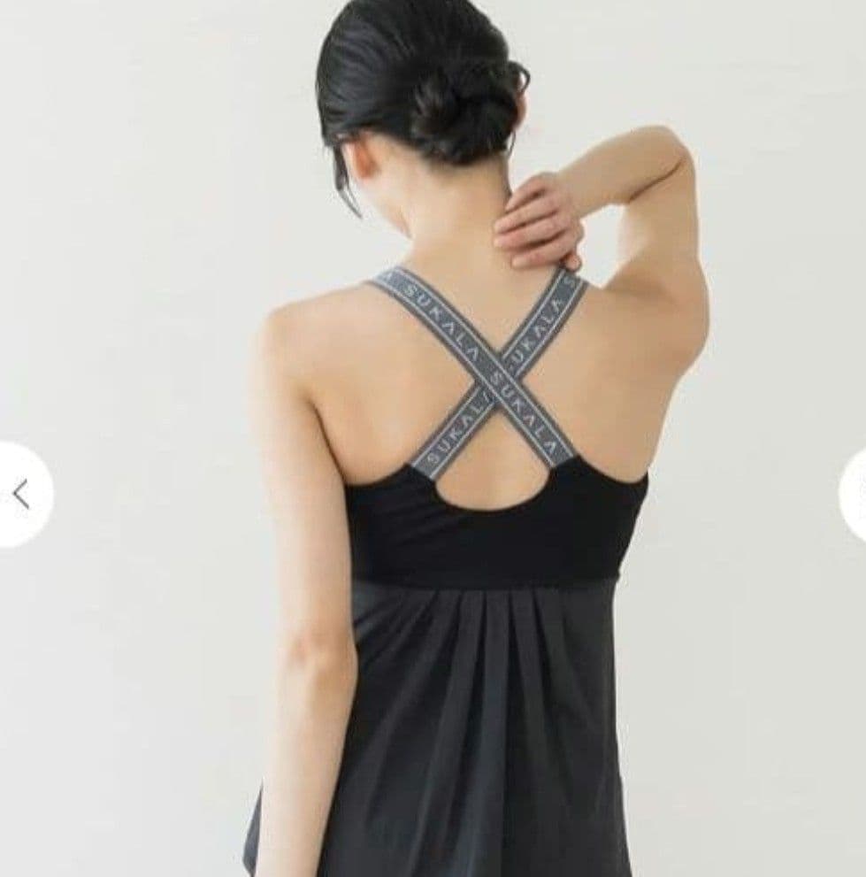 SUKALAベーシックバックフレアタンクトップ　タグ付き黒ブラックLLサイズ新品