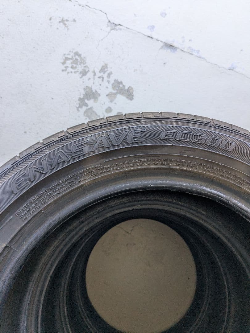 【バリ溝２４年製】１８５／６０R１５ サマータイヤ 4本セット ダンロップ