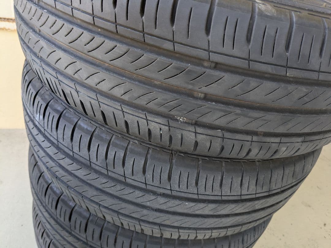 【バリ溝２４年製】１８５／６０R１５ サマータイヤ 4本セット ダンロップ