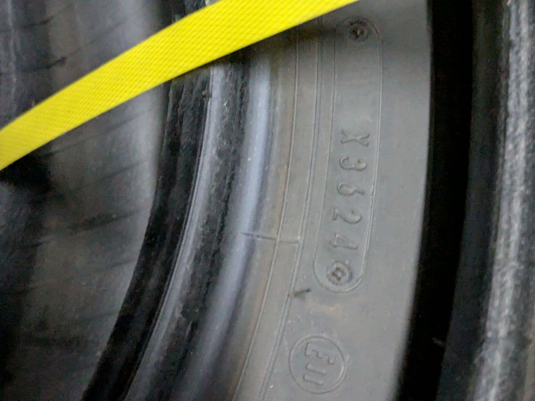 【バリ溝２４年製】１８５／６０R１５ サマータイヤ 4本セット ダンロップ