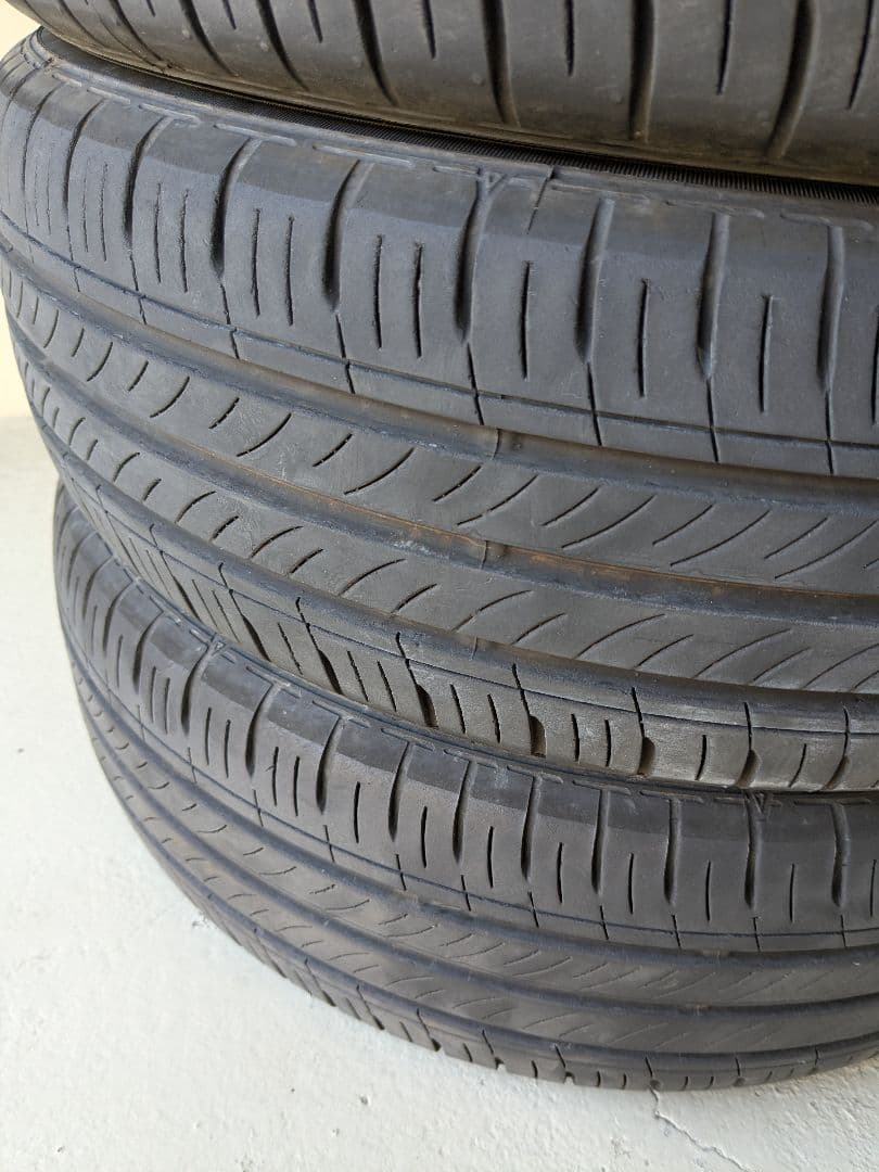 【バリ溝２４年製】１８５／６０R１５ サマータイヤ 4本セット ダンロップ