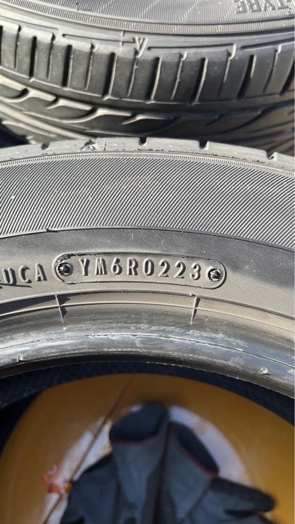 タイヤ・ホイール 185/60R15 DUNLOP ENASAVE EC300+