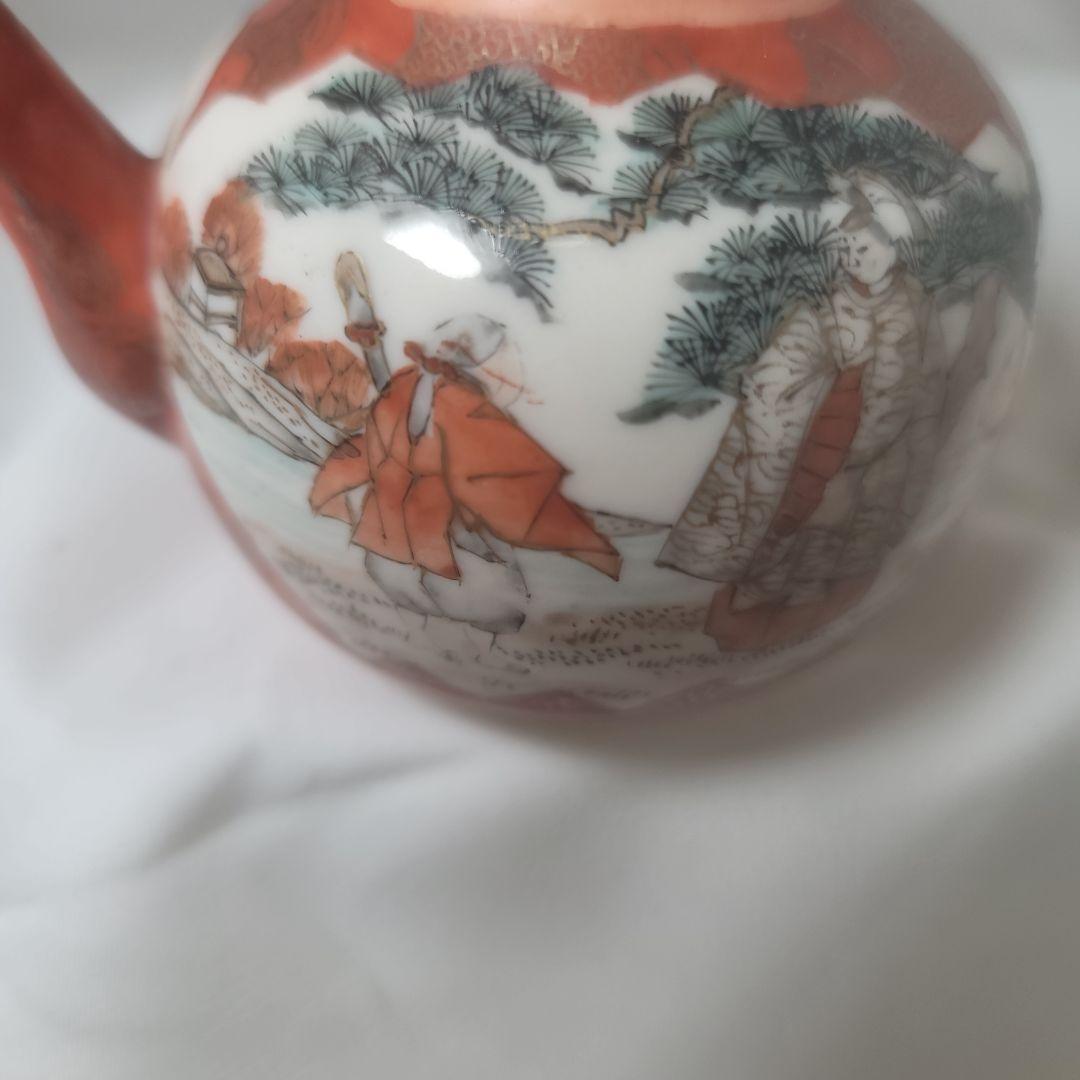 陶器製調味料入れ 赤と白花模様