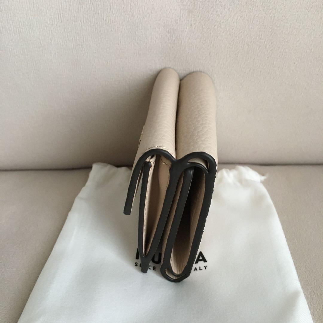 新品　FURLA フルラ　定価22,000円　バビロン　三つ折り　財布　ベージュ