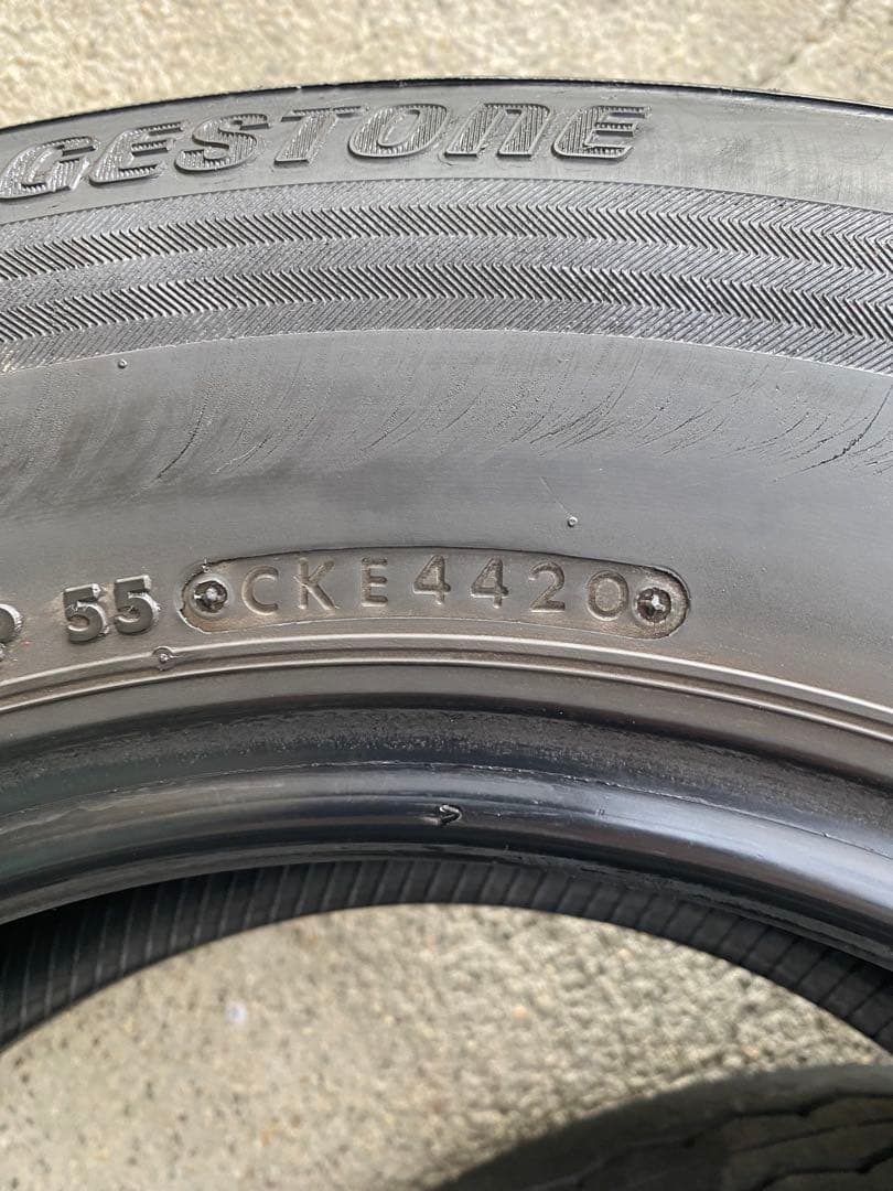 たかすぃー ①195/80R15バン用夏タイヤ4本　※説明欄必須※