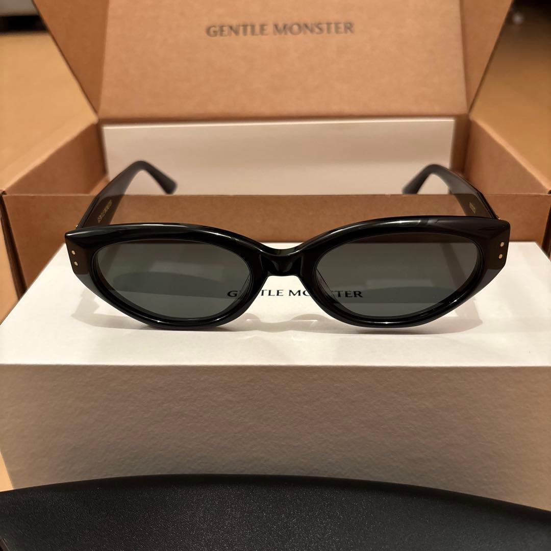 GENTLE MONSTER ブラック サングラス ROCOCO