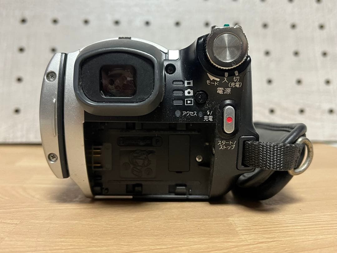 SONY ソニー ハンディカム DCR-SR100 デジタルビデオカメラ