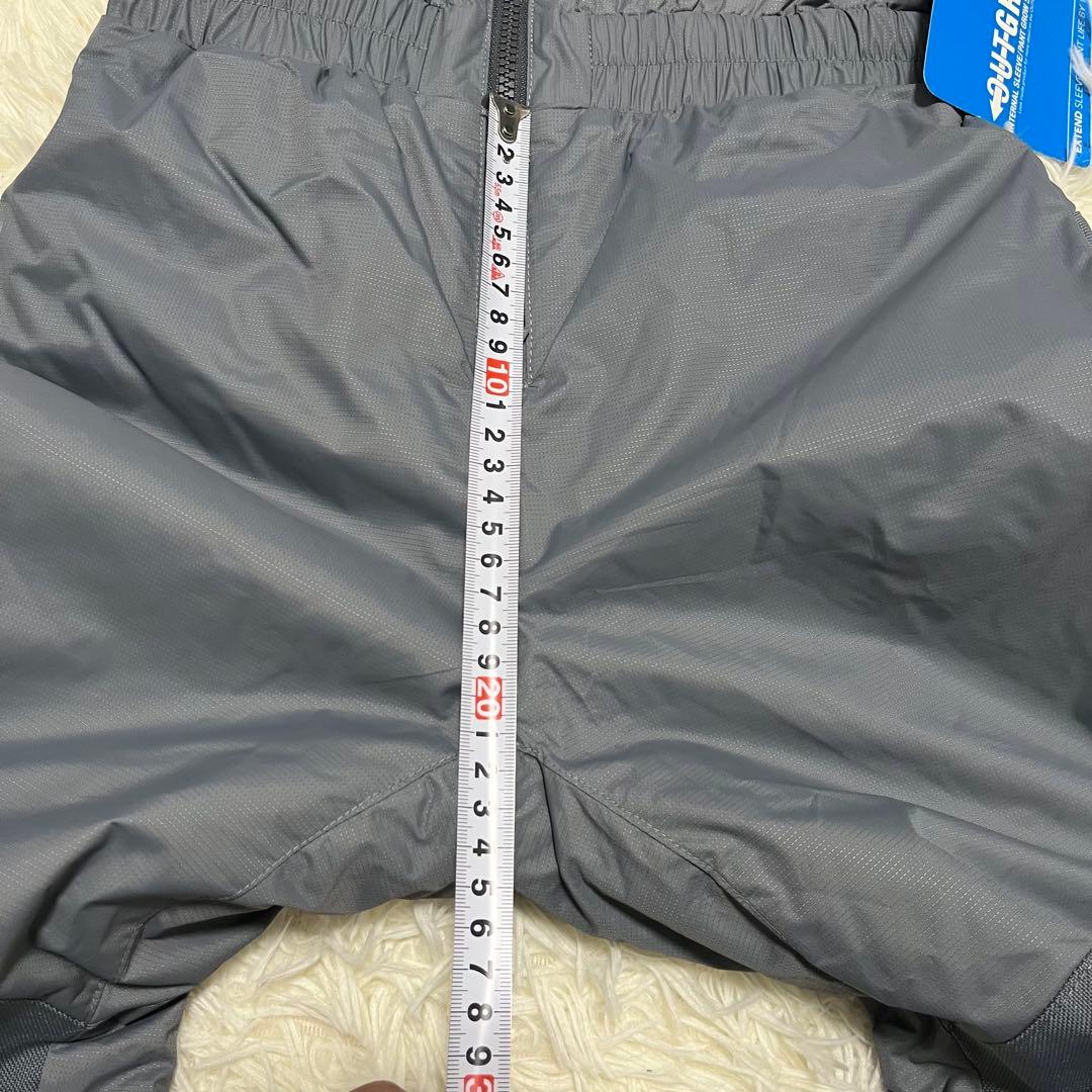 【新品タグ付】Columbia キッズ　スキーウェア　XS グレー