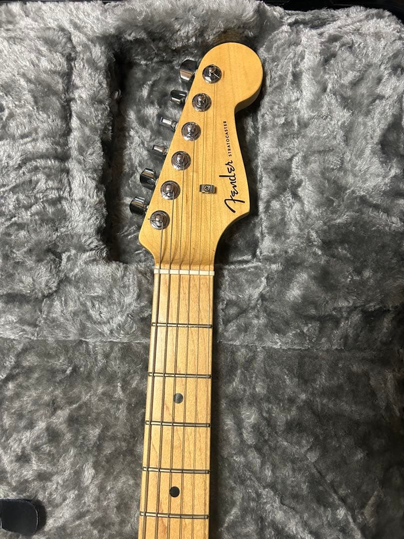 ギター Fender American Elite Stratocaster HSS