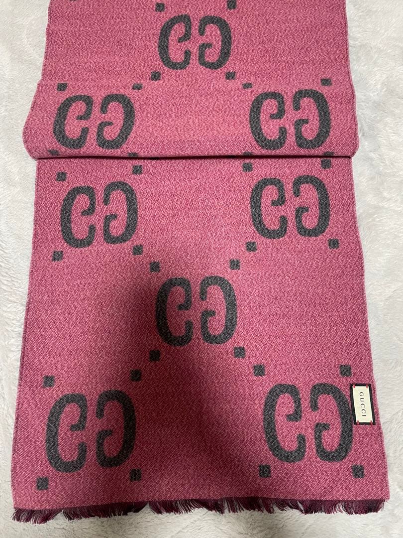 GUCCI GGロゴ マフラー グレー/ピンク