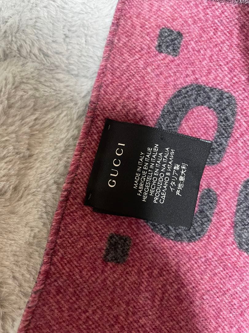 GUCCI GGロゴ マフラー グレー/ピンク