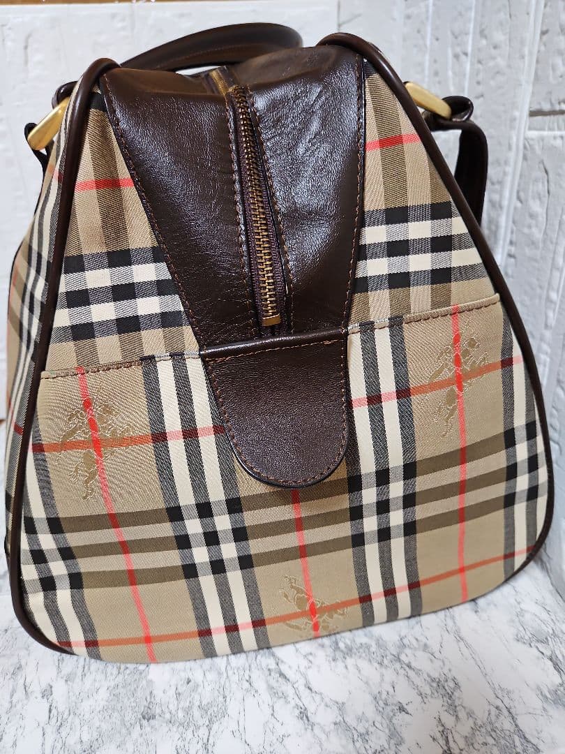 BURBERRY(バーバリー)ボストンバッグ⭐︎旧ロゴ