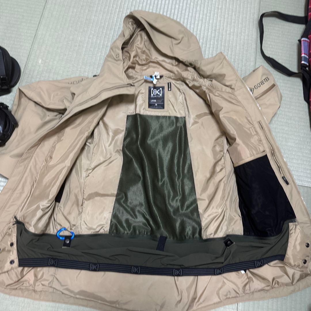限界最終値下げBurton AK ウェア （ベージュM）パンツ（ブラックL）