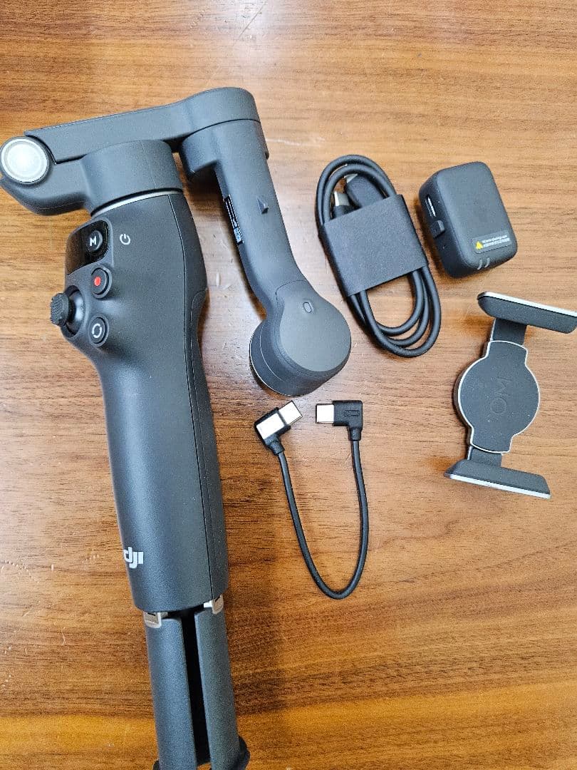 スマホアクセサリー DJI Osmo Mobile 7 P
