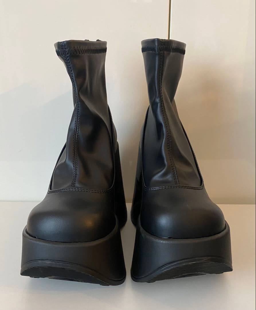 【期間限定セール】DEMONIA スターカット ストレッチ アンクルブーツ