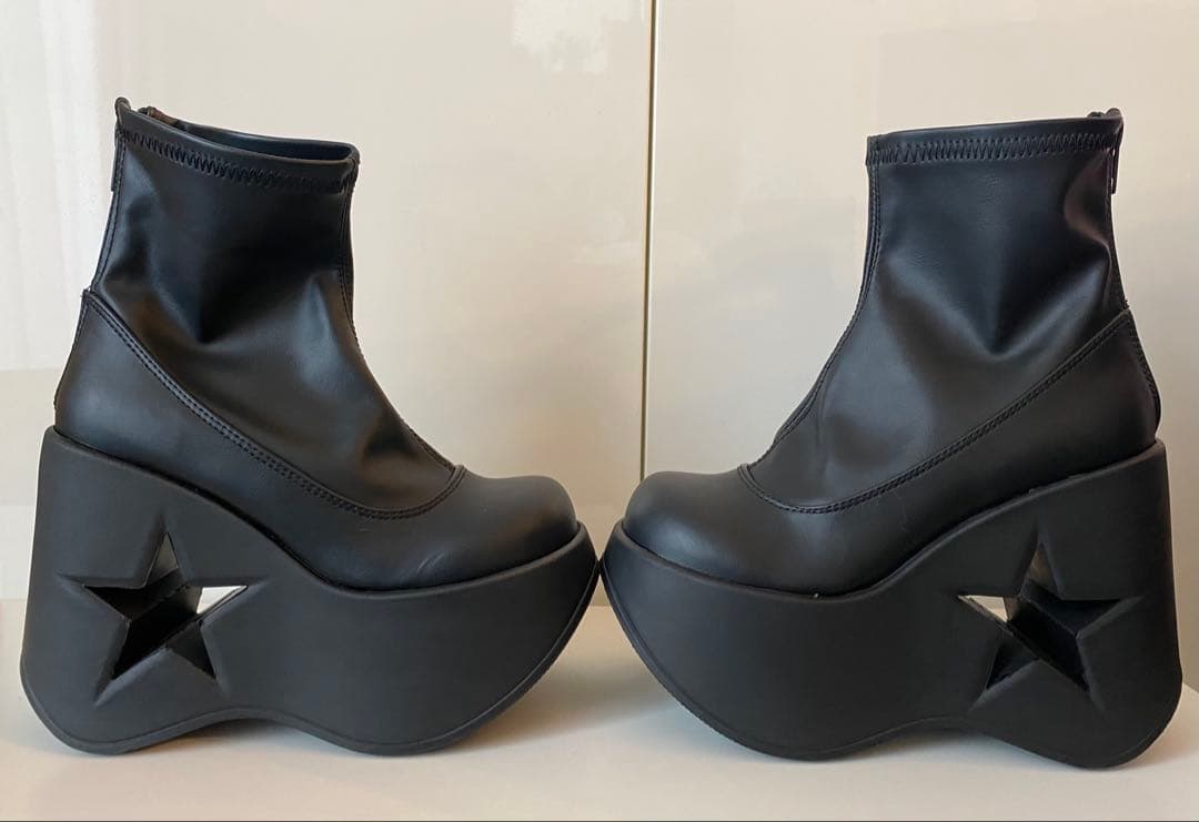 【期間限定セール】DEMONIA スターカット ストレッチ アンクルブーツ