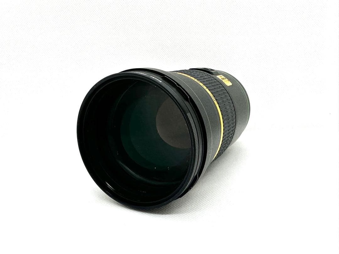 PENTAX DA★ 200mm F2.8 ED (IF) SDM