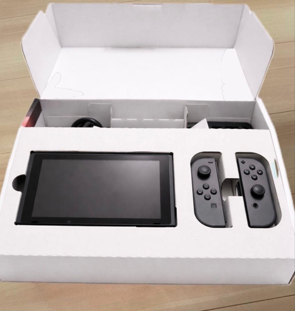 【最終SALE！】任天堂　Switch本体