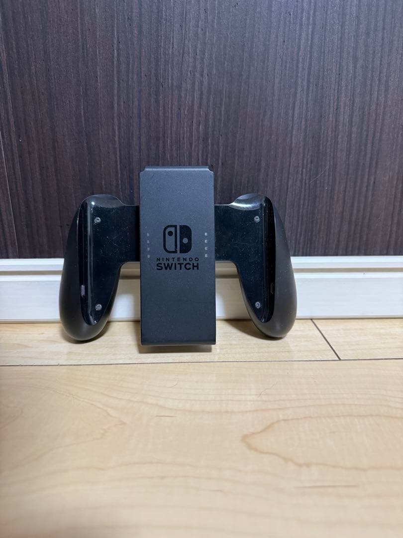 【完品】ニンテンドースイッチ 本体 Nintendo Switch＋純正ケース