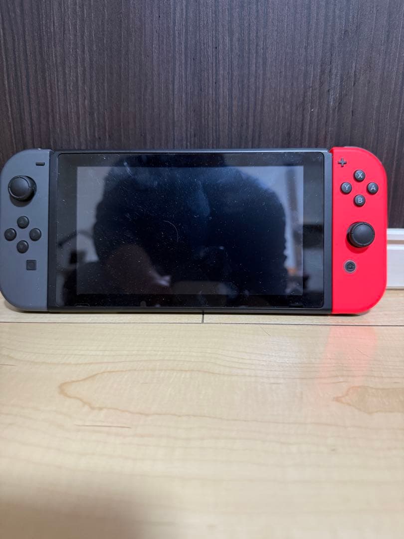【完品】ニンテンドースイッチ 本体 Nintendo Switch＋純正ケース