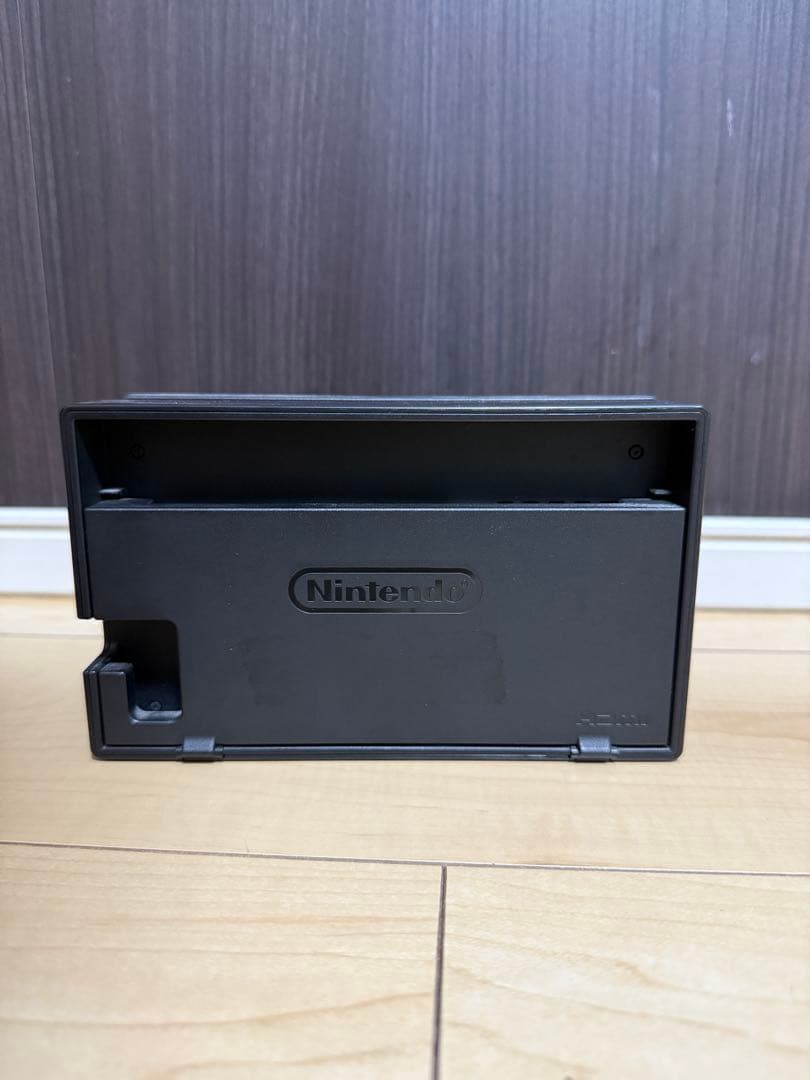 【完品】ニンテンドースイッチ 本体 Nintendo Switch＋純正ケース