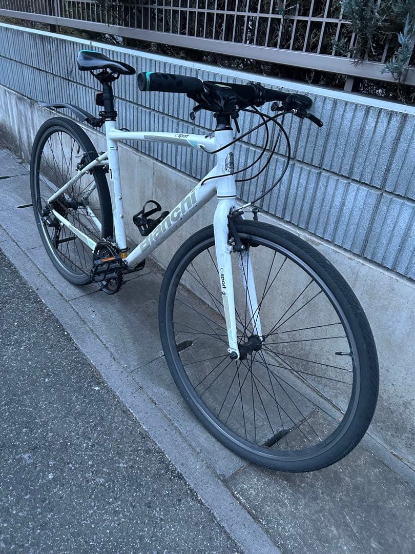 8sug ！！Bianchi クロスバイク ホワイト 700c