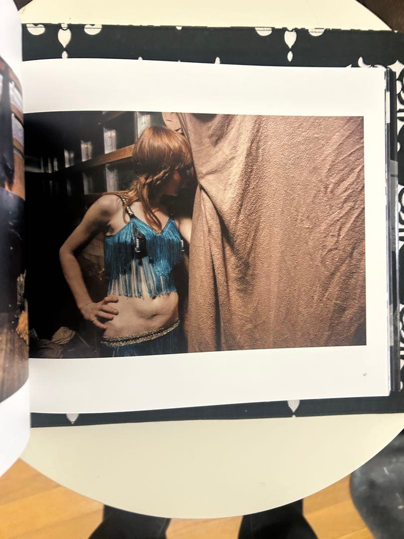 スーザン・マイゼラス Carnival Strippers, 出版社完売品