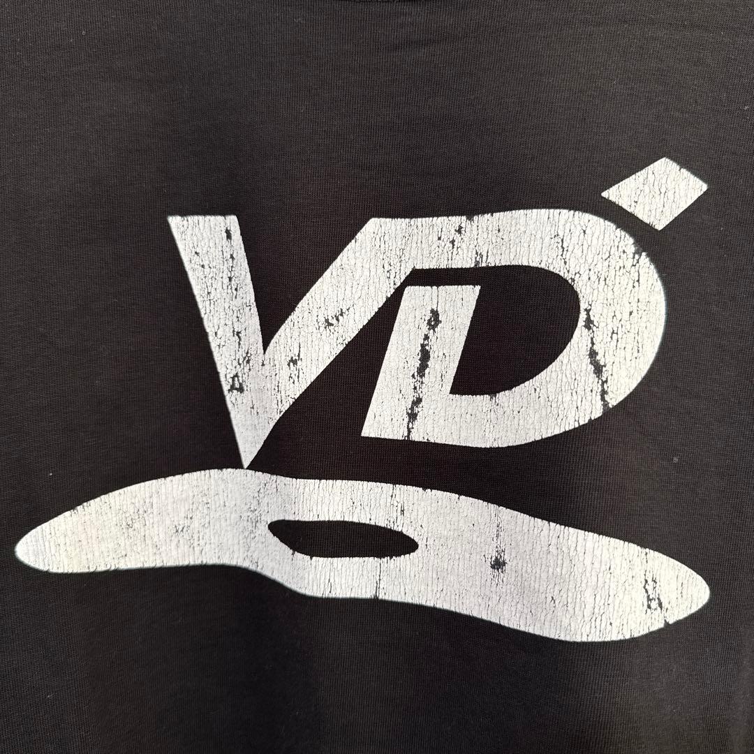 VUJA DÉ ブラック Tシャツ VDロゴ　vuja de