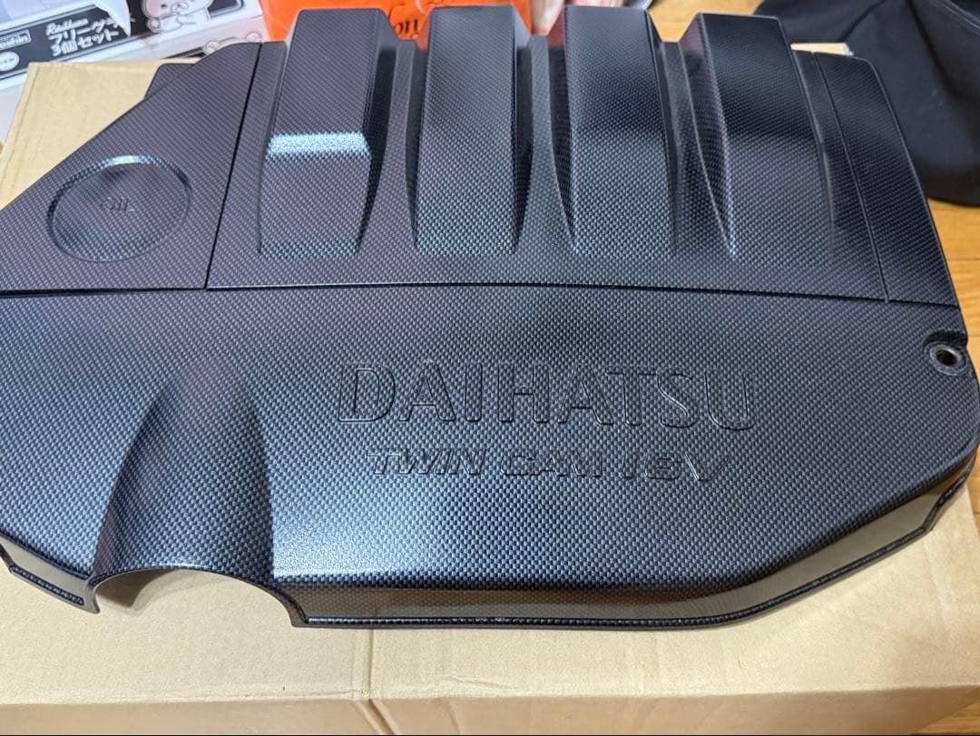 美品 コペン L880K エンジン エンジンカバー カーボン転写