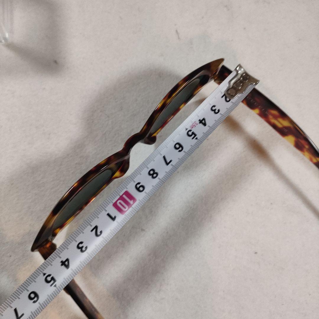 751 GUCCI　グッチ　サングラス　度無 GG2196/S