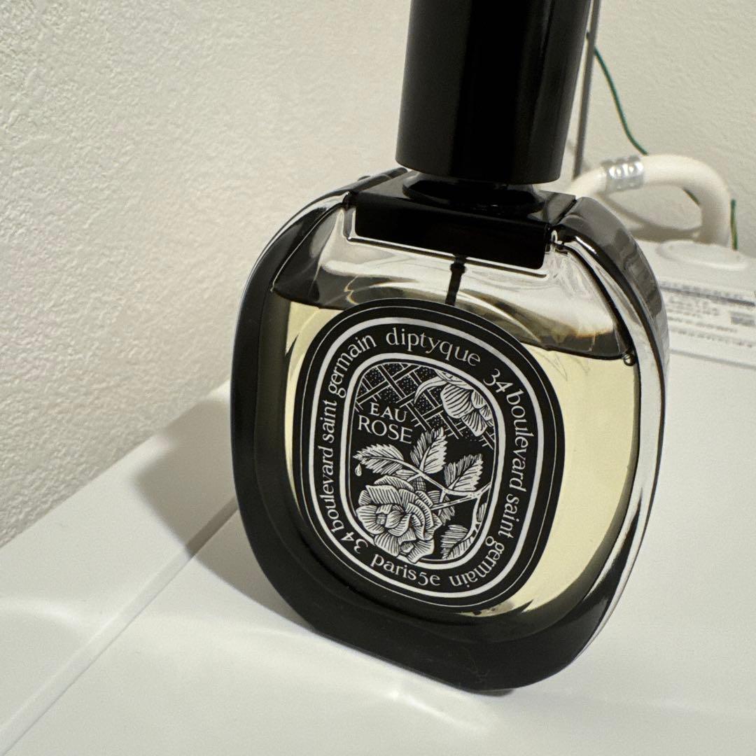 ディプティック　オーローズ　香水　diptyque eaurosn