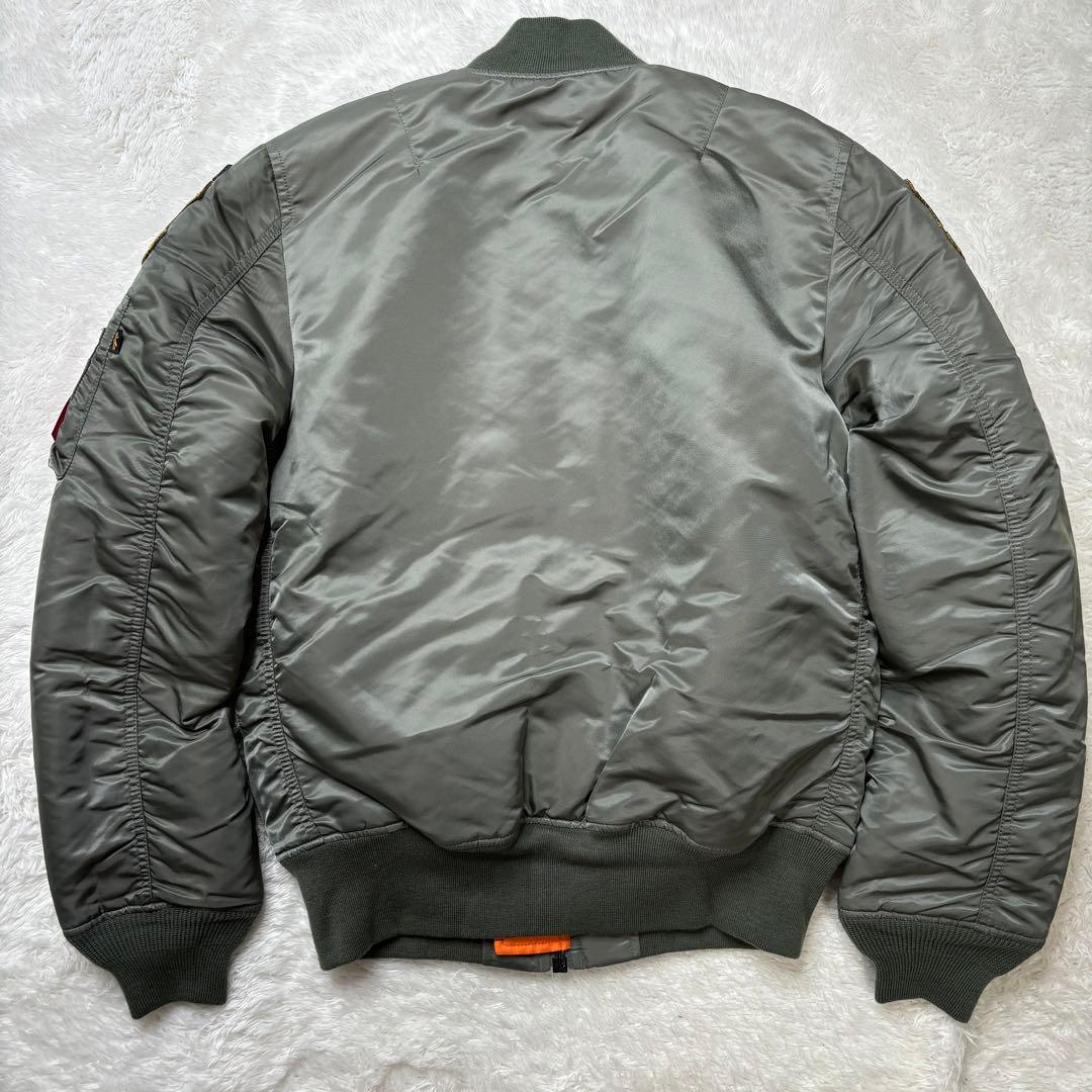 新品同様✨アルファインダストリーズ リバーシブル フライトジャケット カーキ M