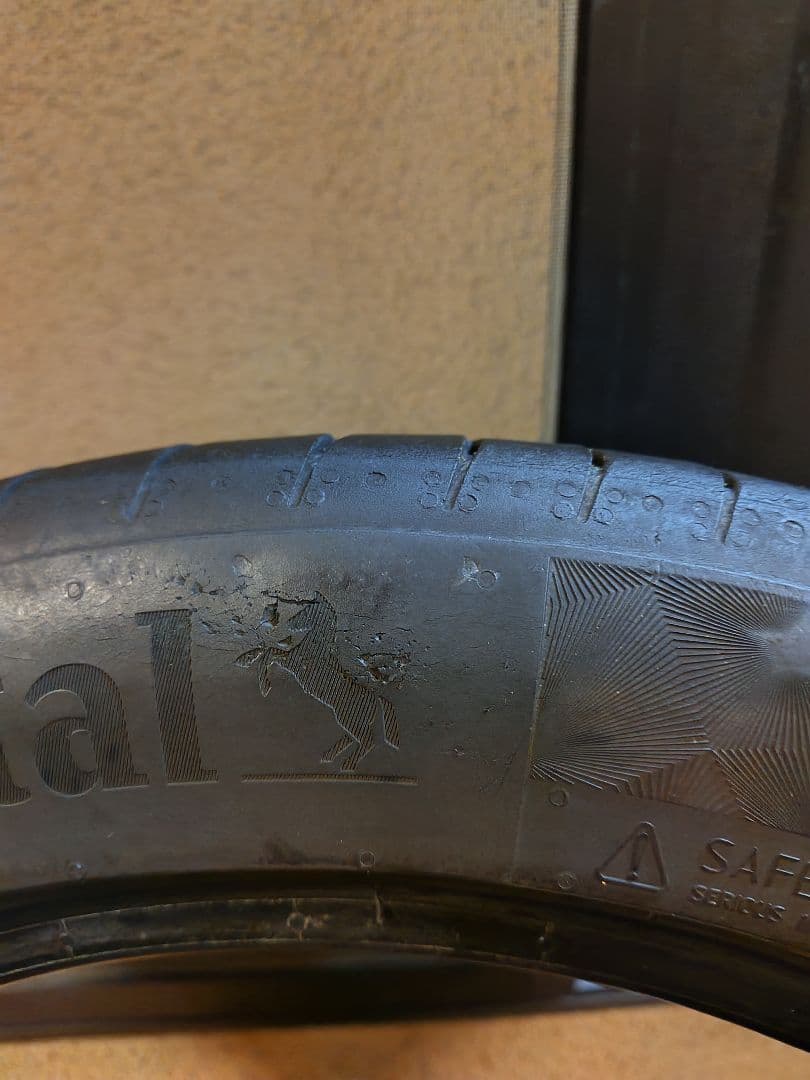 5PW245/45/R18 コンチネンタル　PREMIUMContact⑪