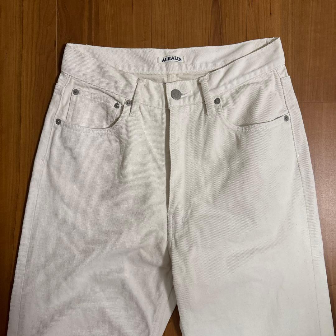 AURALEE デニムパンツ　ホワイト　27