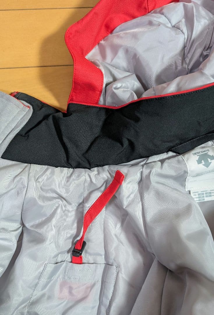 DESCENTE デサント キッズ スキーウェアー 上下セット 150cm