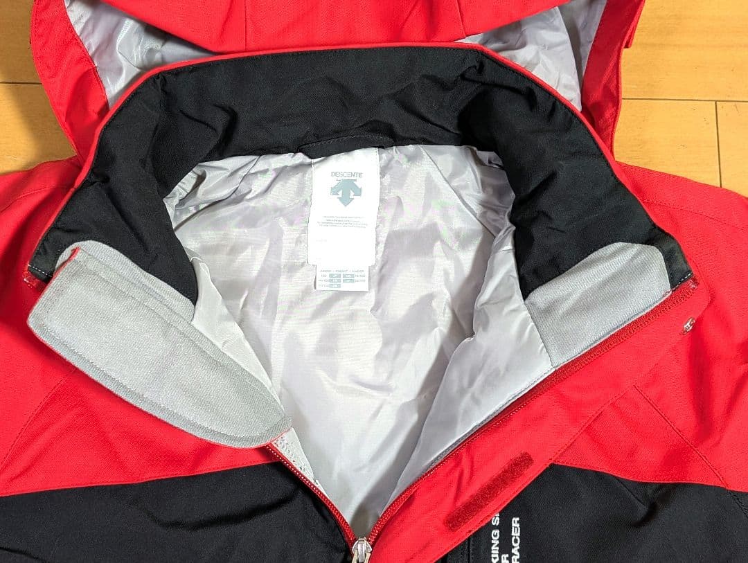 DESCENTE デサント キッズ スキーウェアー 上下セット 150cm