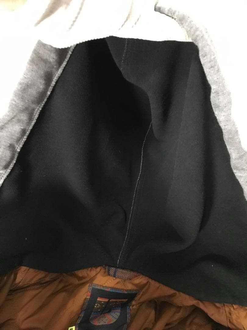 BURTON バートン スノーボード ジャケット M ボーダー柄 高機能 美品