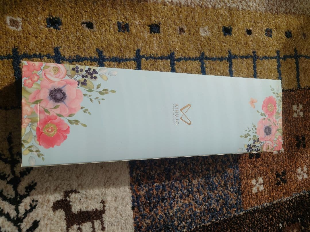 KINUJO セラミックストレートヘアアイロン　美品　未使用に近い　お買い得